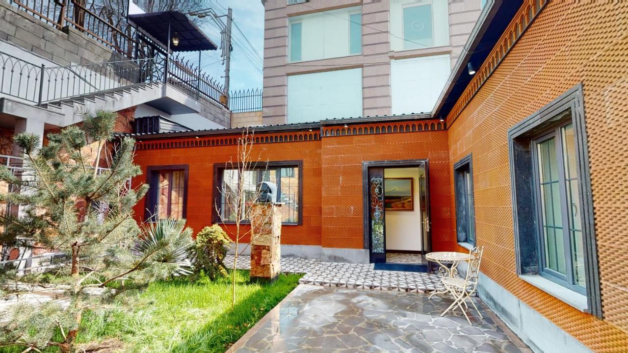 Aspar Boutique Hotel Yerevan Exterior photo