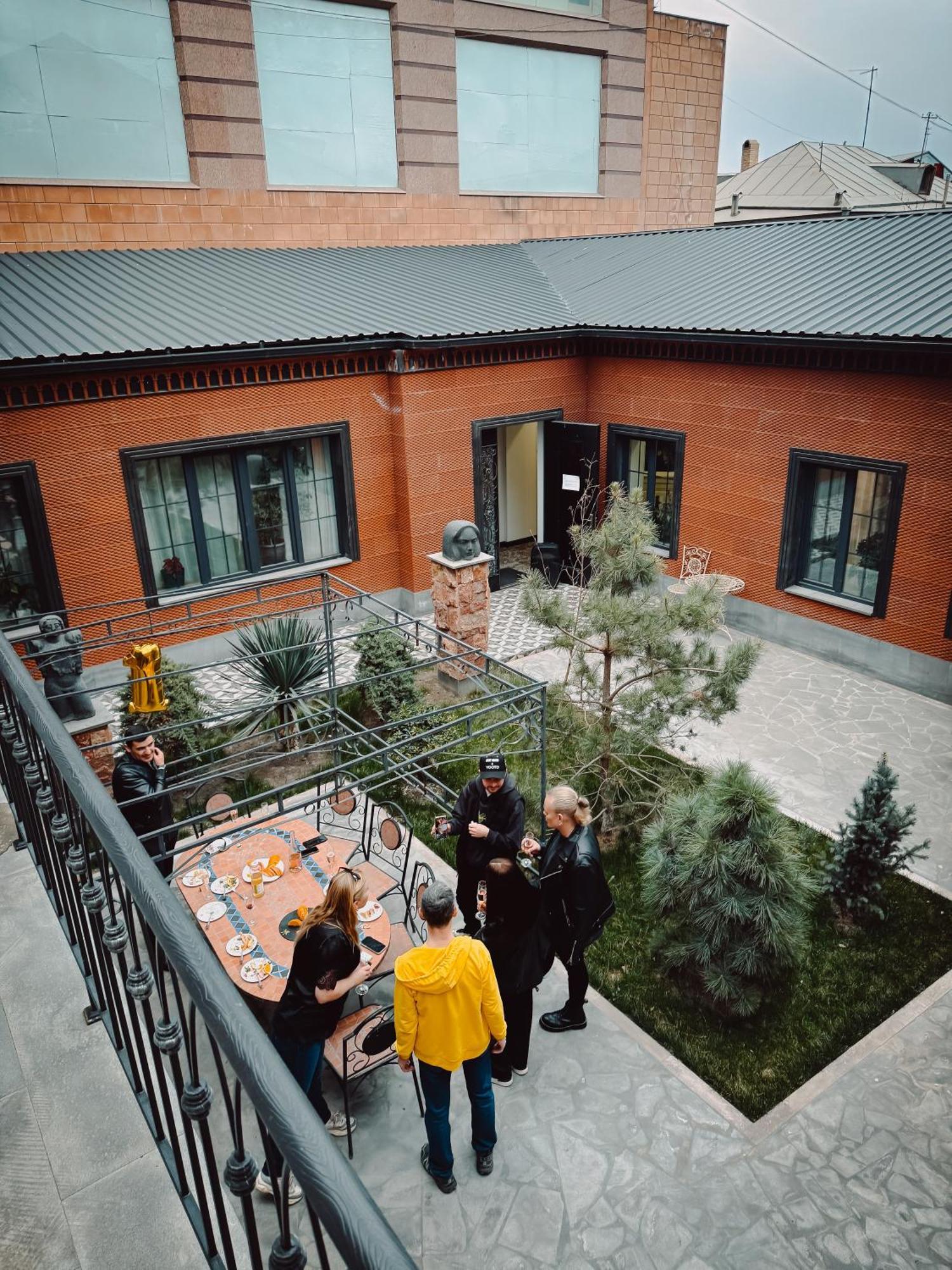 Aspar Boutique Hotel Yerevan Exterior photo